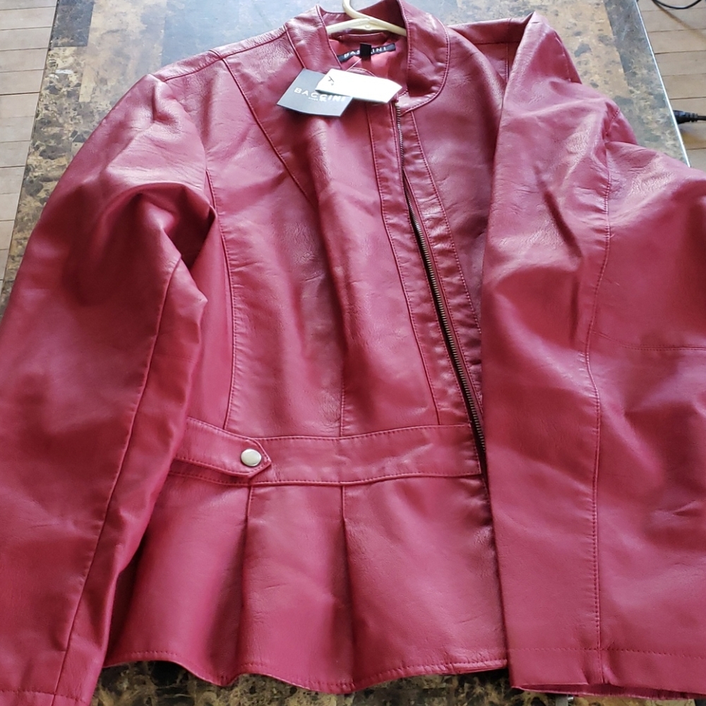 Light weight jacket
